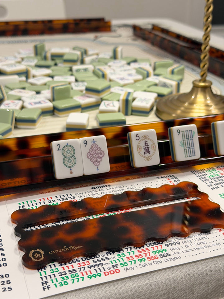 L’Atelier Ryan - Tortoiseshell Mahjong Line Reader with Gold