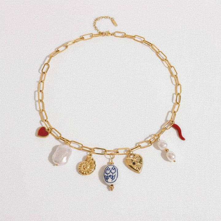 paperln - Shell Pendant Necklace: A15