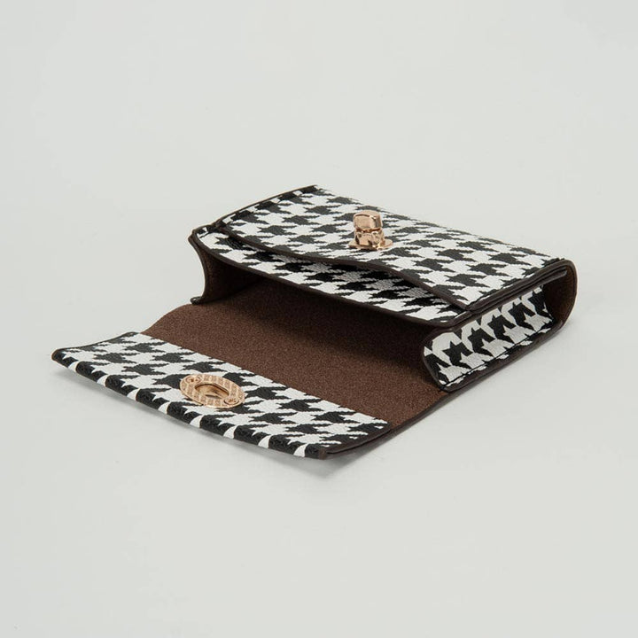 Sensibling Corp. - Faux Leather Card Holder Wallet: Black,White