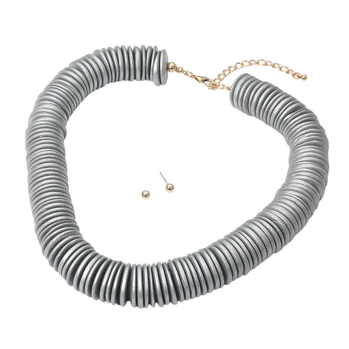 Sensibling Corp. - Chunky Wooden Disc Beaded Statement Necklace: Black