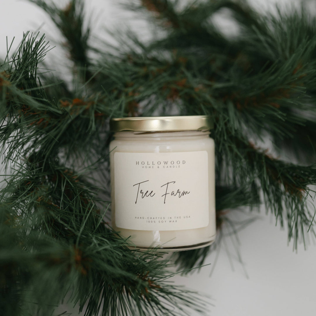 HOLLOWOOD FRAGRANCE - TREE FARM | HOLIDAY | CANDLE: 8 Oz