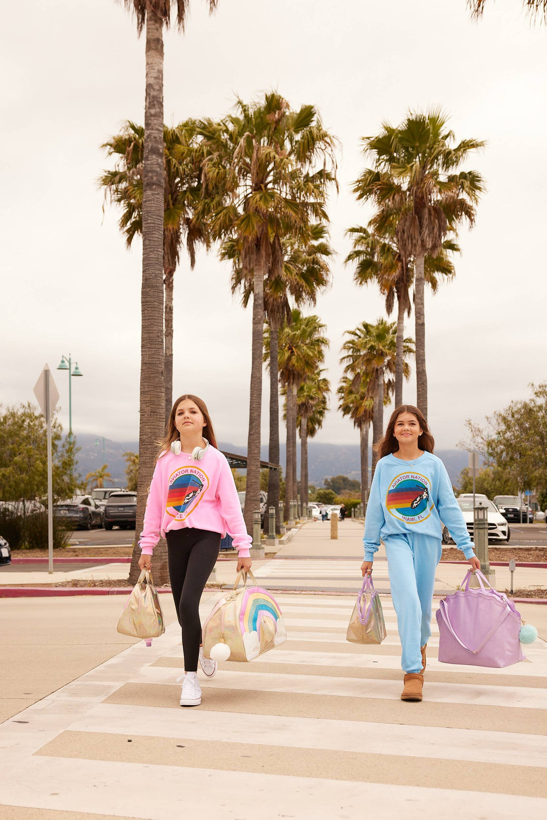 Glimmer Wish - Mermaid Shell Overnight Bag