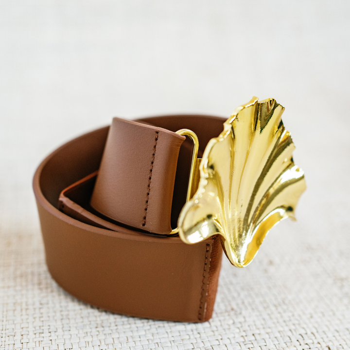 Garland - Clamshell Artisan Interchangeable Belt Buckle w/ Gold Finish