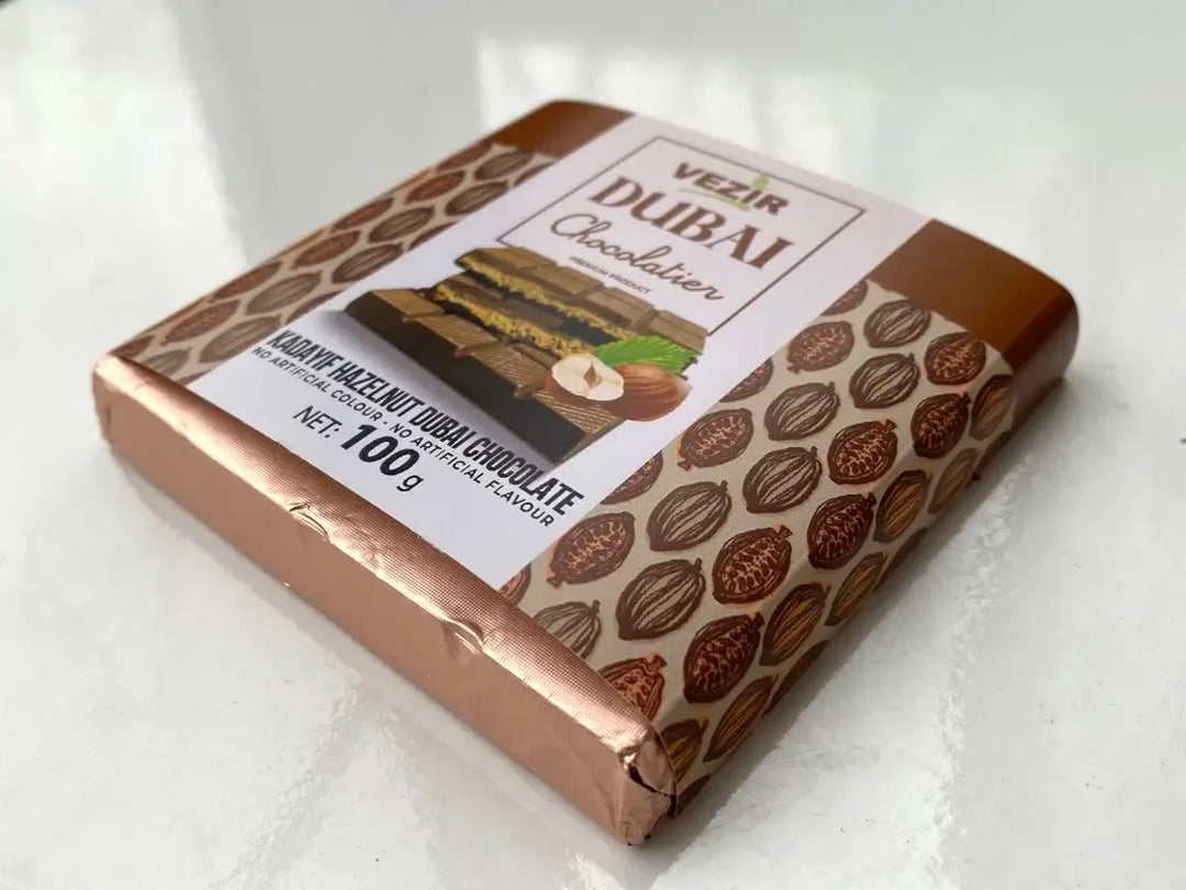 Aladdin - Hazelnut Praline Dubai Chocolate Bar –Crispy & Nutty Delight: 1 bar
