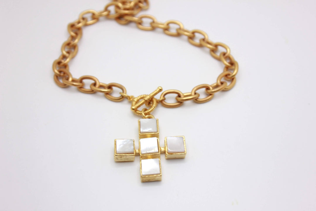 Weisinger Designs - N214CLT TOGGLE CHUNKY CROSS: MOP