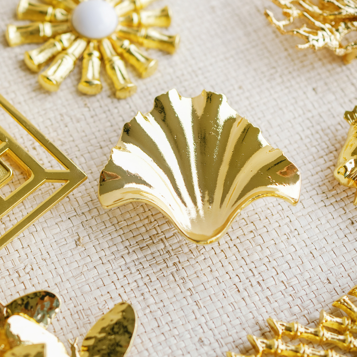 Garland - Clamshell Artisan Interchangeable Belt Buckle w/ Gold Finish