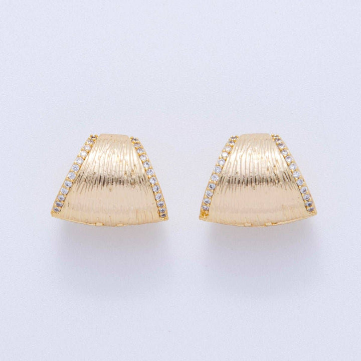 Aim Eternal - 18K Gold Filled Micro Paved CZ Line-Textured Cartilage C-Shaped Hoop Earrings | AI363