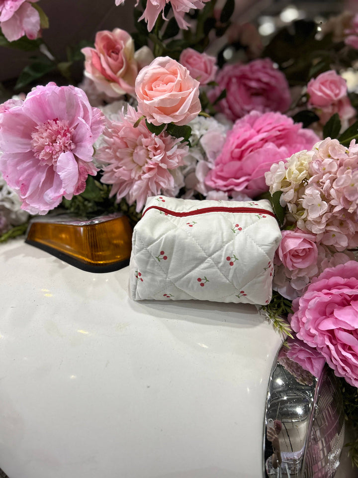 Beauty Stash - Sweet Cosmetic Bag Collection: Rose