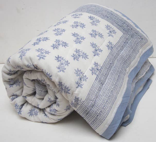 natural habitat - Quilt Queen 90X90 Jasmine Blue