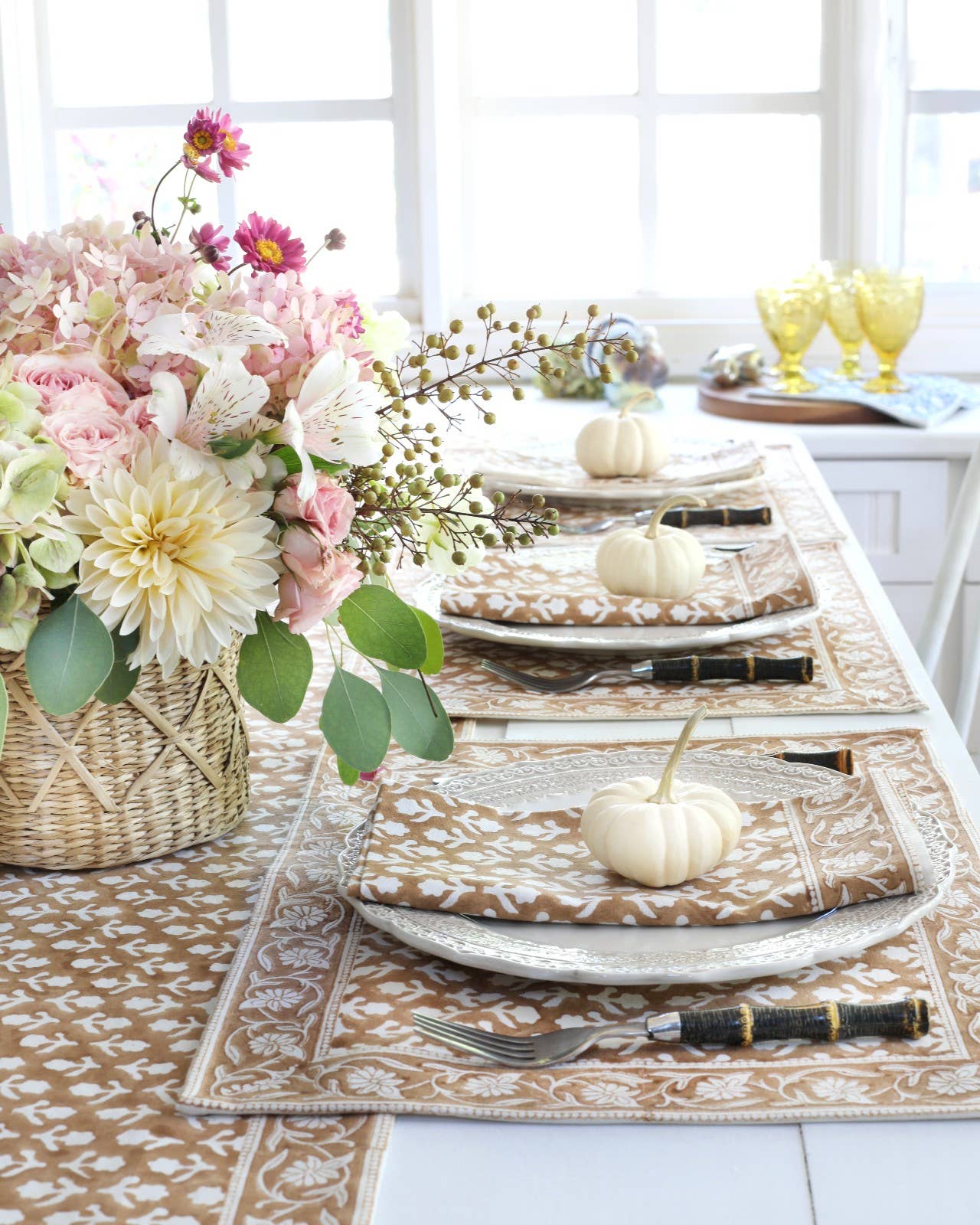 PACIFIC & ROSE TEXTILES Charlotte Placemat
