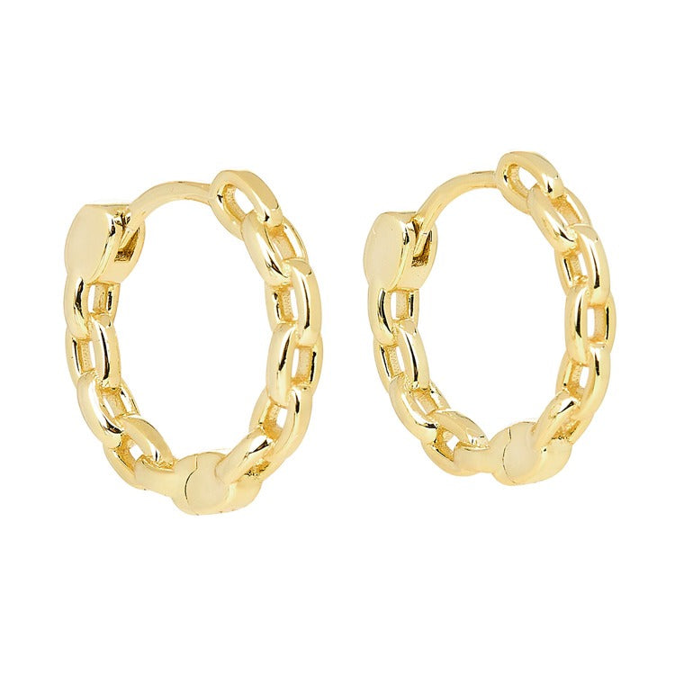 Chain link huggie hoops