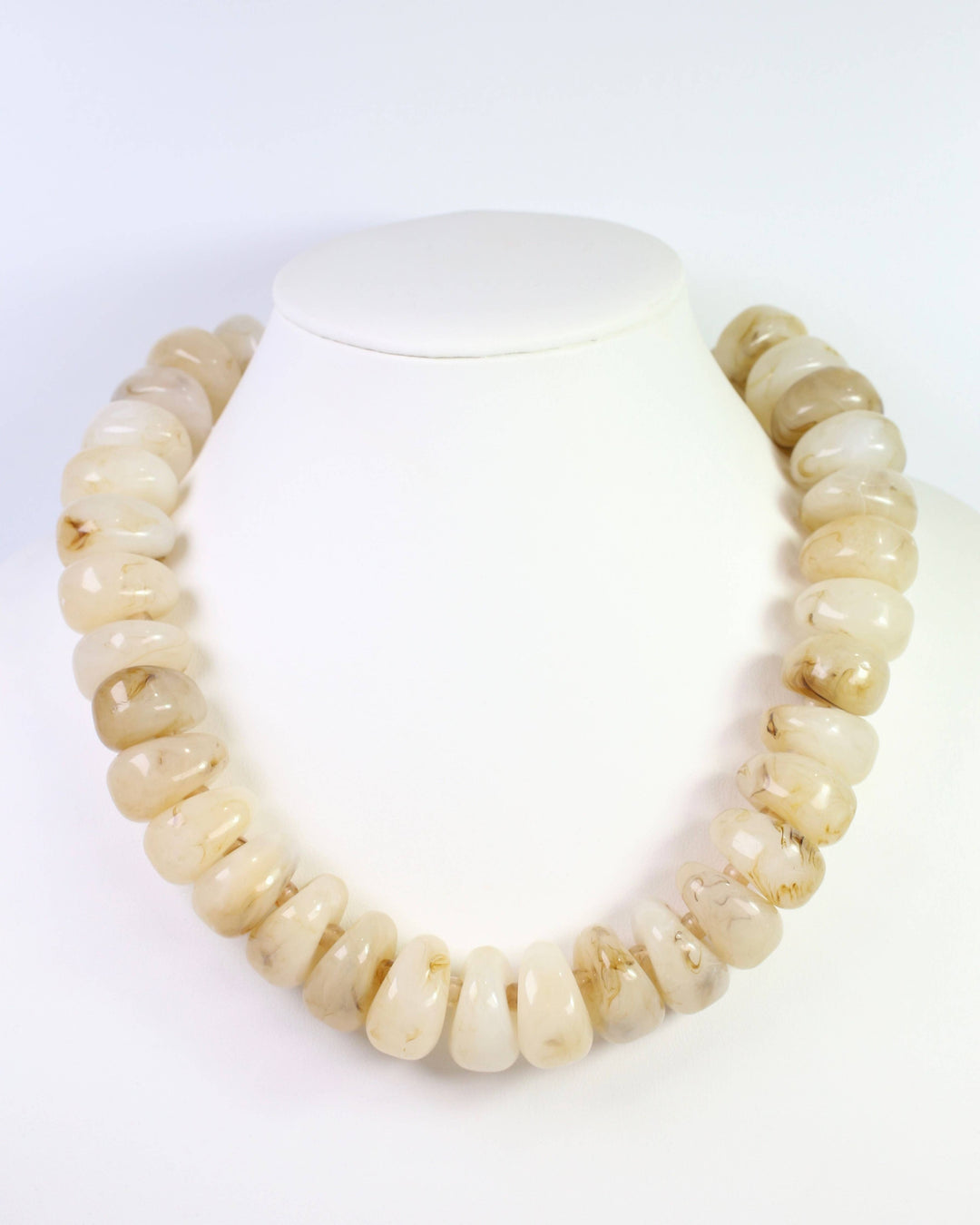 Caroline Hill - Mankato Chunky Marble Beaded Necklace Natural: Default