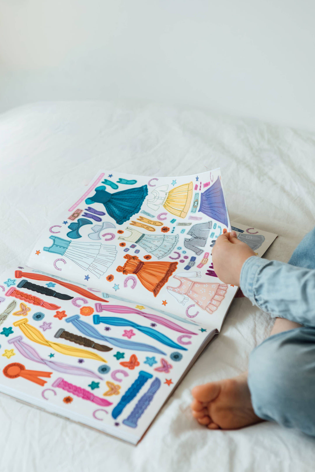 Paige Tate & Co. - My Fancy Sticker Storybook: Horses & Ponies