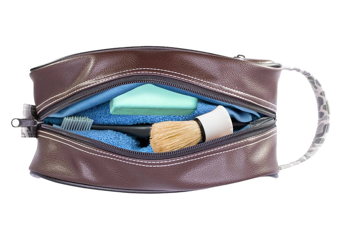 Zep-Pro - Shot Shell Brown Pebble Old School Camo Men's Toiletry Dopp Bag.: Green/Gray