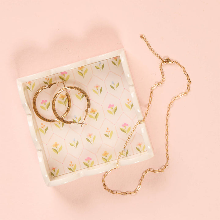 The Darling Effect - Scallop Trinket Tray-Handpicked For You