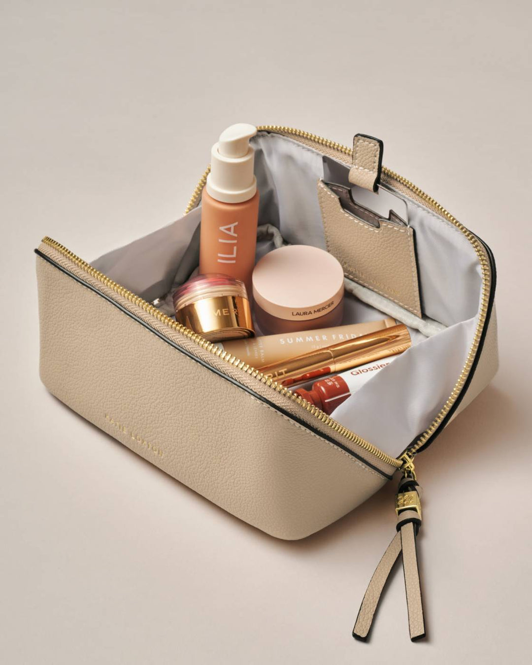 FOLD-OUT MIRROR MAKE UP BAG | Taupe | 3 5/16" x 6 3/8" x 3 5/16"