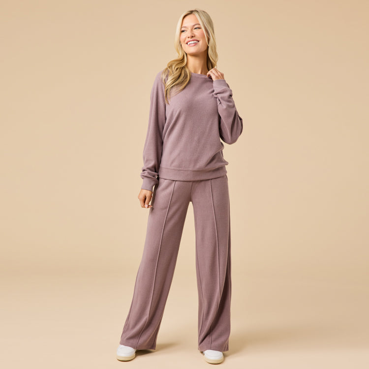 Vintage Terry Raglan Crew Neck with Pintuck Pant